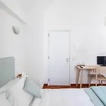Bed and Breakfast A Muralha 3*