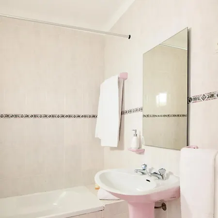 Bed & Breakfast A Muralha Tavira