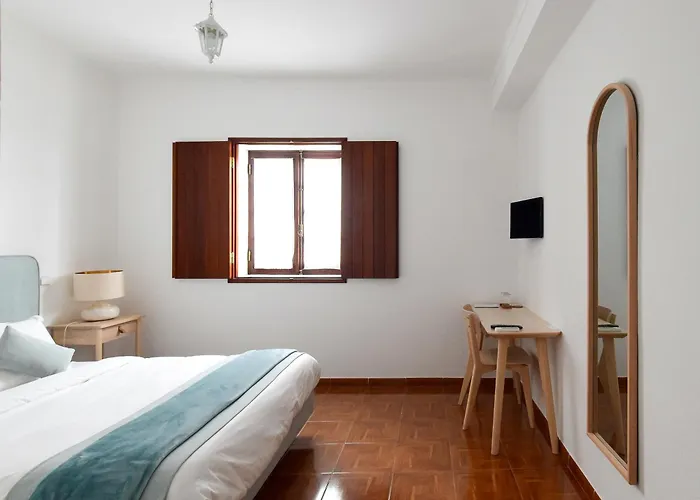 Bed & Breakfast A Muralha Tavira